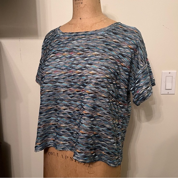 Free People Knit Blue Geometic Zig Zag Short Sleeve Cropped T-Shirt Top - Picture 3 of 7